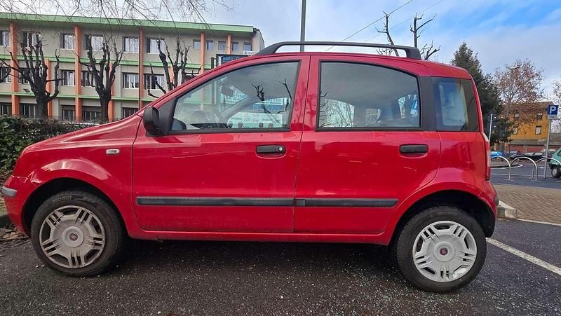 Rosso Usata 2009 Fiat Panda Dynamic Utilitaria | 3500 € (Buon prezzo) - Immagine 1/4