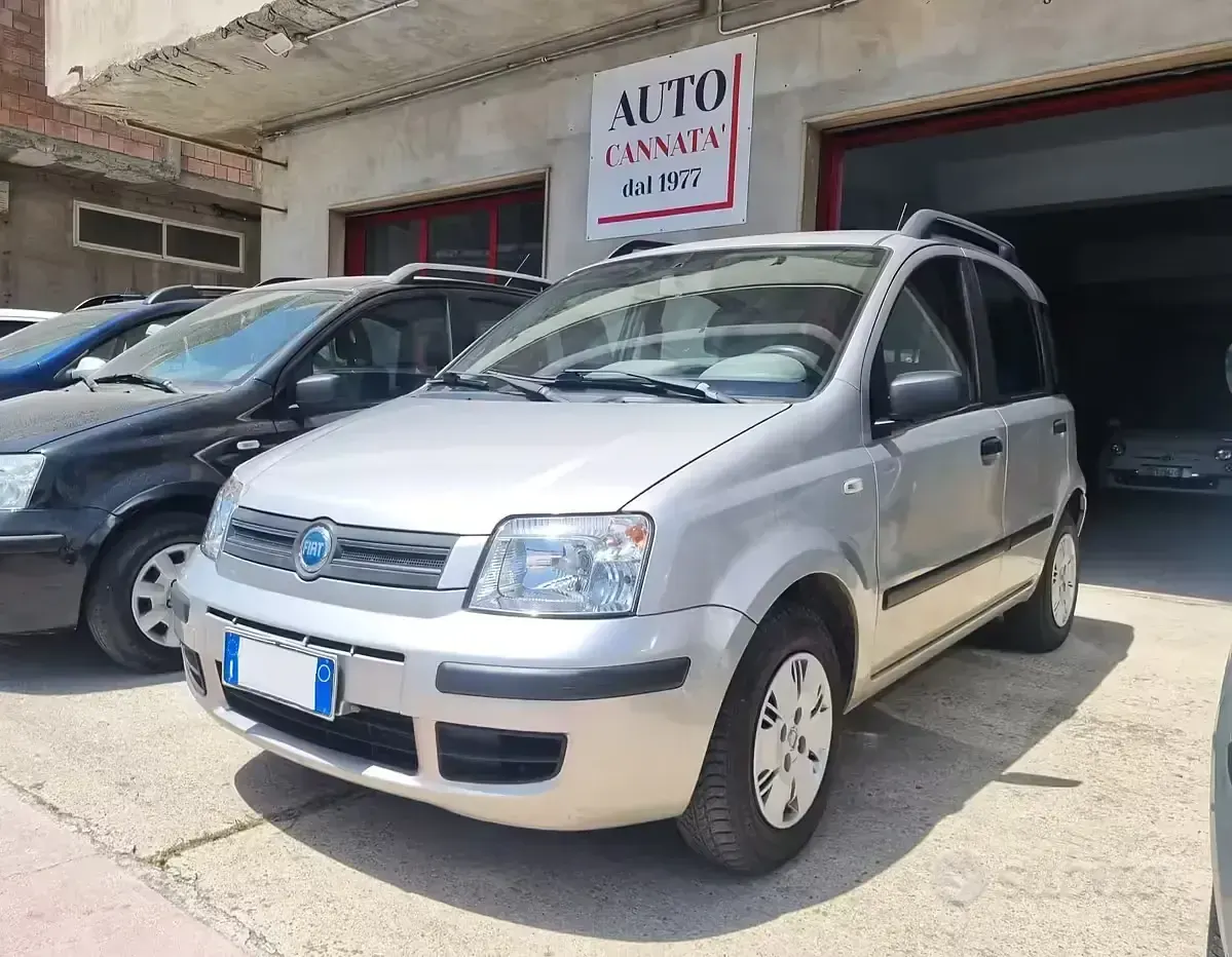 Usata Fiat Panda Emotion 69 CV (50 kW) 2006 Utilitaria