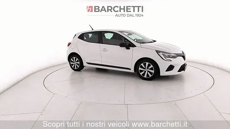 Usata Renault Clio V Equilibre 101 CV (74 kW) 2023 Bianco Utilitaria
