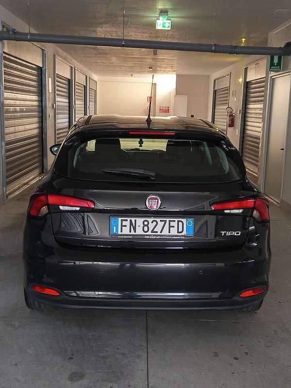 Usata Fiat Tipo Business 95 CV (69 kW) 2017 Nero Berlina