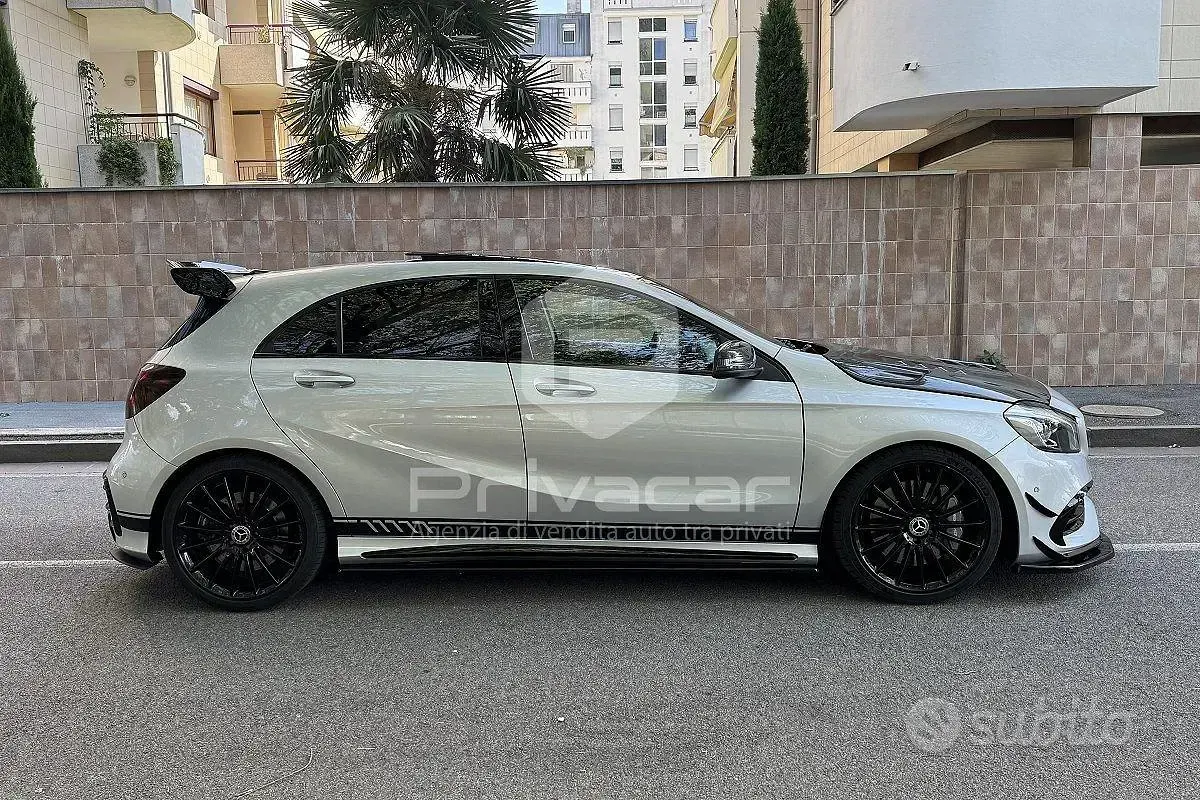 Usata Mercedes A45 AMG AMG 381 CV (280 kW) 2016 Grigio Utilitaria