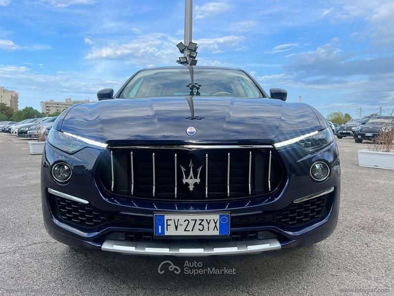 Usata Maserati Levante GranLusso 430 CV (316 kW) 2019 Blu SUV