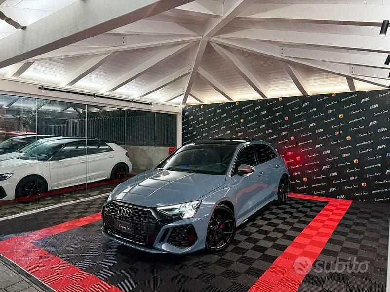 Usata Audi RS3 Ambiente 400 CV (294 kW) 2024 Grigio Berlina