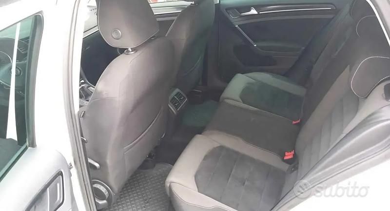 Usata VW Golf VII 110 CV (80 kW) 2013 Bianco Berlina