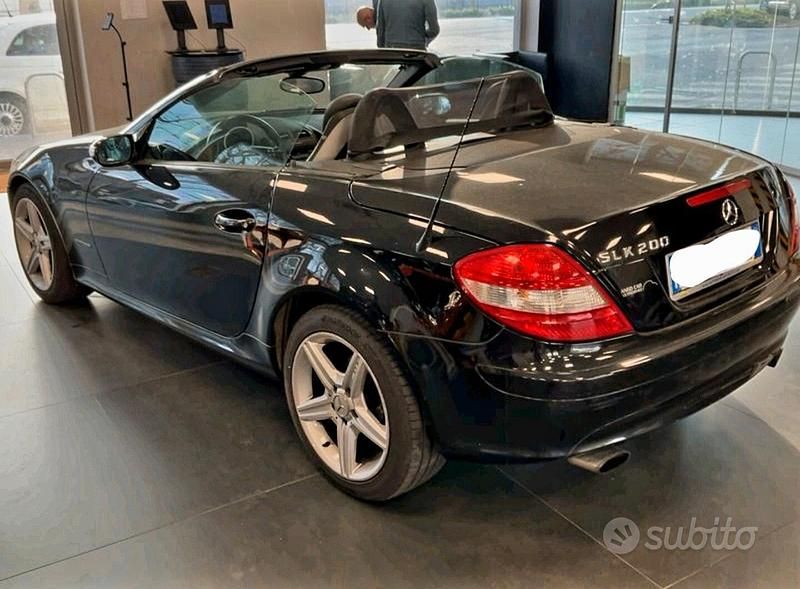 Usata Mercedes SLK200 163 CV (119 kW) 2005 Nero Cabrio