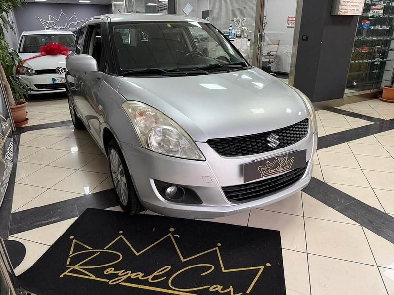 Usata Suzuki Swift GL 94 CV (69 kW) 2013 Argento Berlina