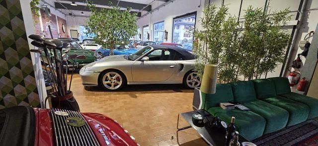 Usata Porsche 996 Turbo 420 CV (308 kW) 2004 Argento Cabrio