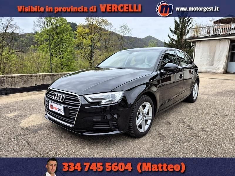 Usata Audi A3 Business 184 CV (135 kW) 2019 Viola Berlina