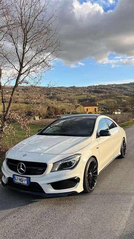 Usata 2014 Mercedes CLA45 AMG AMG Berlina | 25.500 € (Cara) - Immagine 1/4