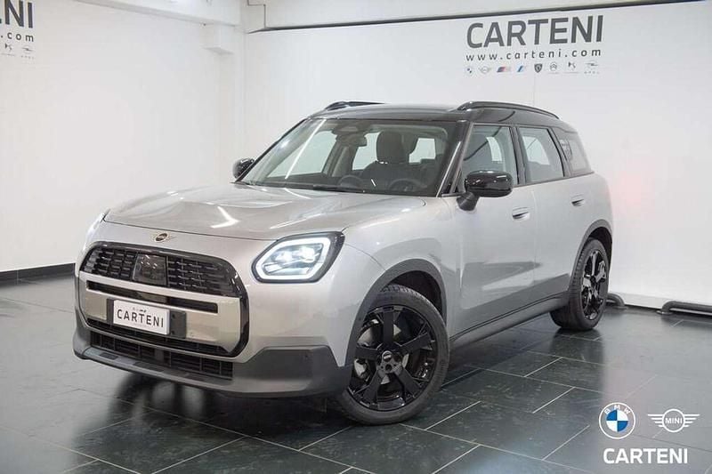 Melting silver iii Usata 2025 Mini Cooper Countryman Classic SUV | 36.000 € - Immagine 1/4