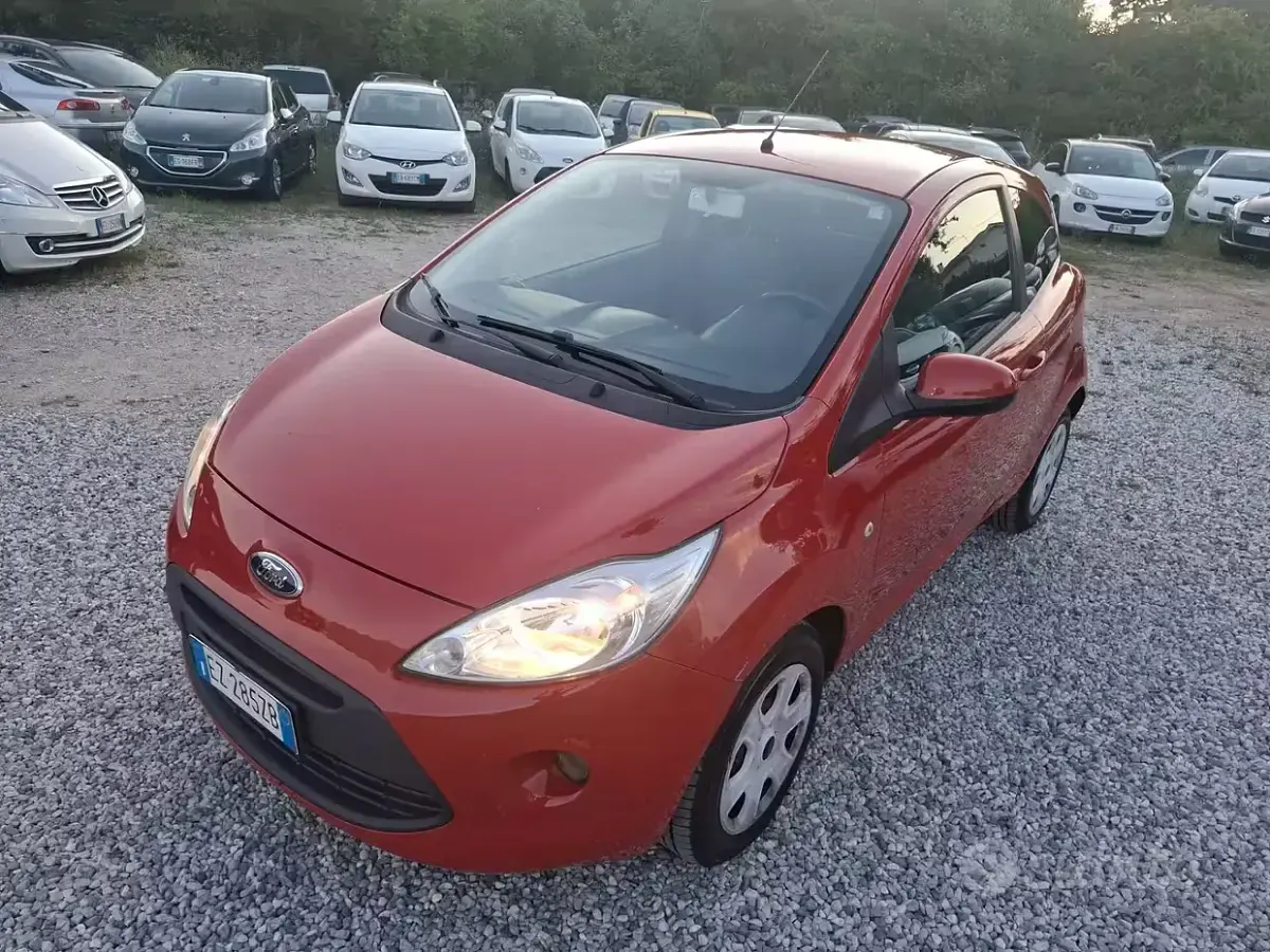 Usata Ford Ka 67 CV (49 kW) 2015 Berlina
