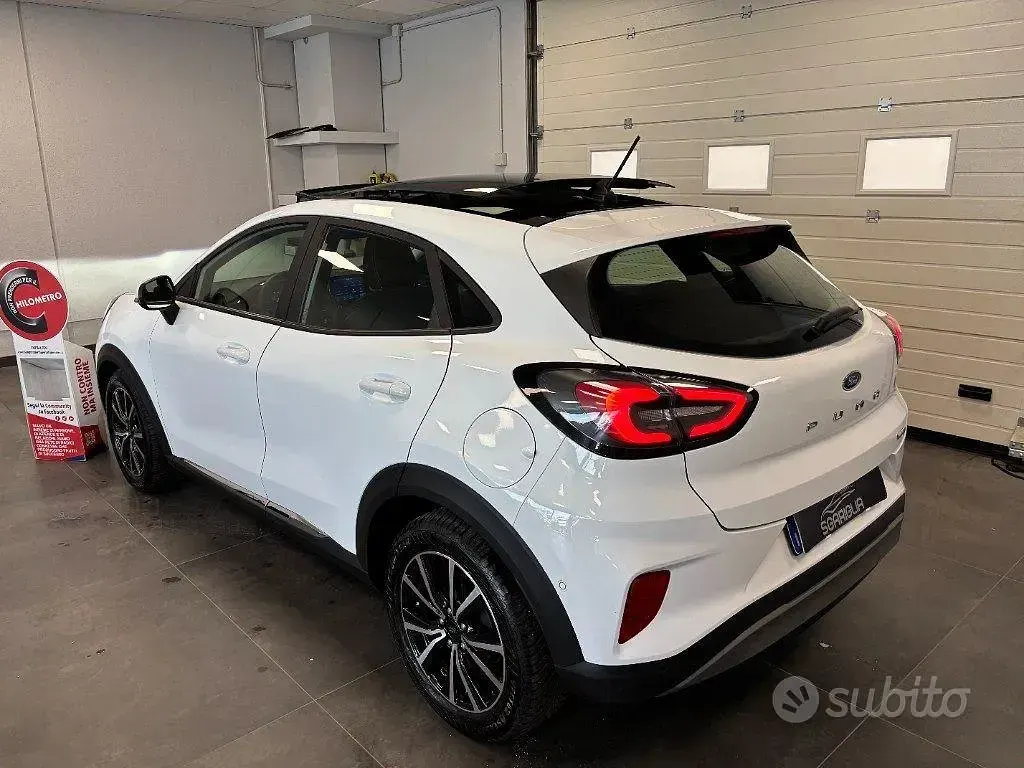 Usata Ford Puma Titanium 125 CV (91 kW) 2023 Bianco SUV