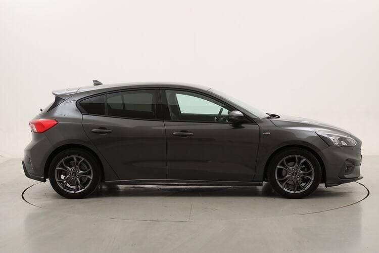 Gebraucht Ford Focus ST-Line 125 PS (91 kW) 2021 Limousine