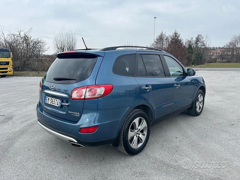 Usata Hyundai Santa Fe 197 CV (144 kW) 2012 Blu SUV