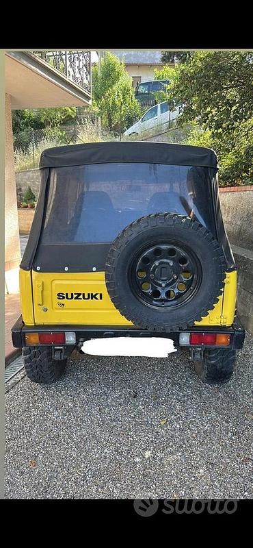 Usata Suzuki Samurai 69 CV (50 kW) 1995 Giallo SUV