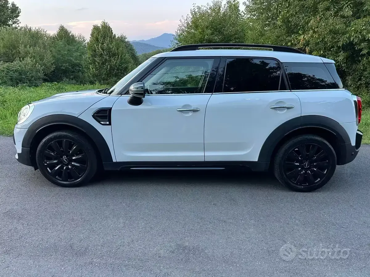 Usata Mini One D Countryman 116 CV (85 kW) 2019 Bianco SUV