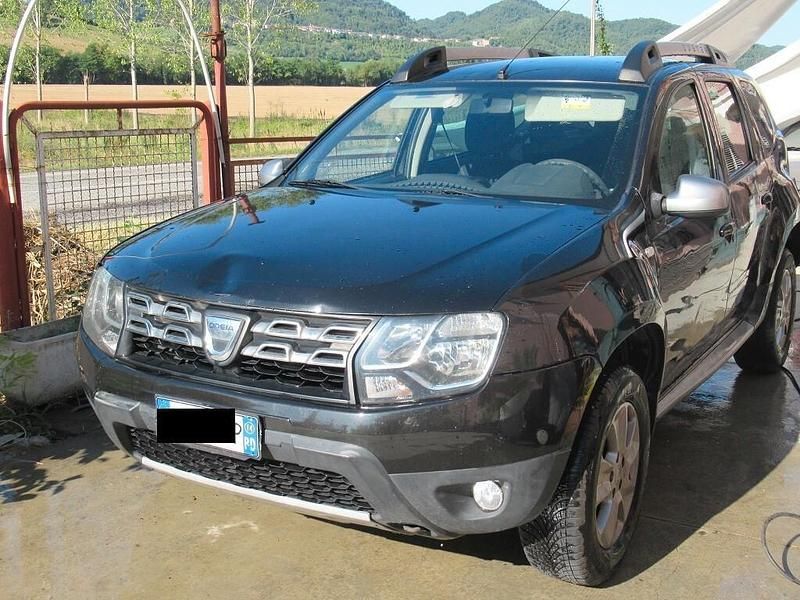 Usata Dacia Duster 105 CV (77 kW) 2014 Nero SUV