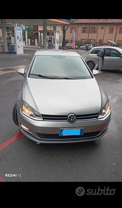 Usata VW Golf VII 120 CV (88 kW) 2015 Grigio Utilitaria