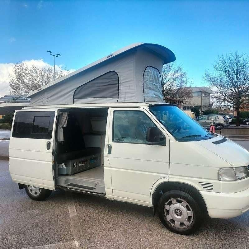Usata VW Caravelle California 102 CV (75 kW) 1999 Bianco Monovolume