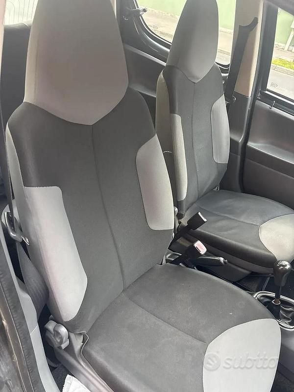 Usata Citroën C1 2011 Grigio Utilitaria