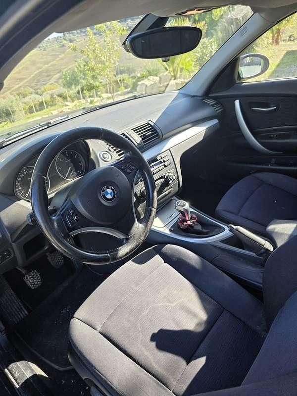 Usata BMW 118 143 CV (105 kW) 2008 Utilitaria