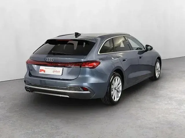 Usata Audi A5 Advanced 204 CV (150 kW) 2025 Blu orizzonte metallizzato Station wagon