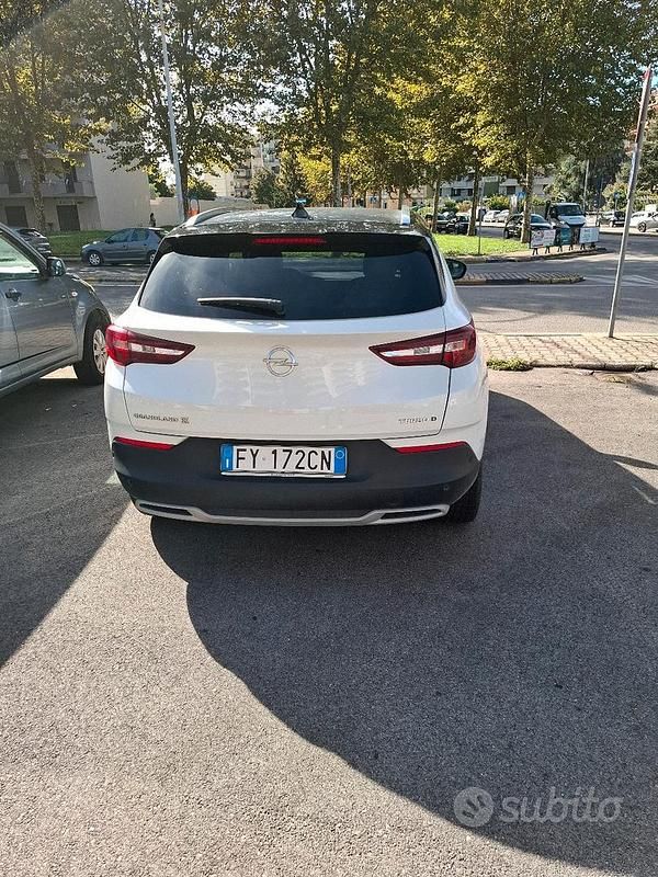 Usata Opel Grandland X Innovation 120 CV (88 kW) 2019 Bianco SUV