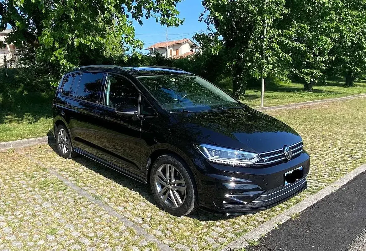 Usata VW Touran Edition 150 CV (110 kW) 2024 Nero Monovolume
