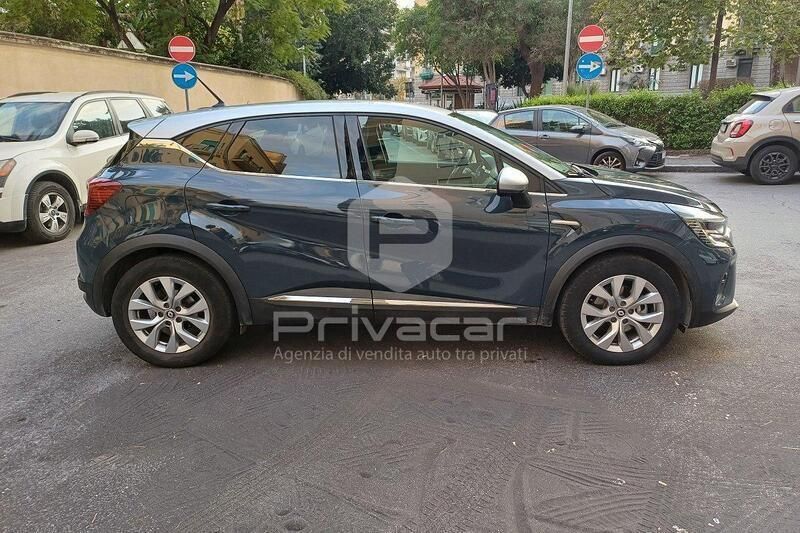 Usata Renault Captur Zen 145 CV (106 kW) 2022 Grigio SUV