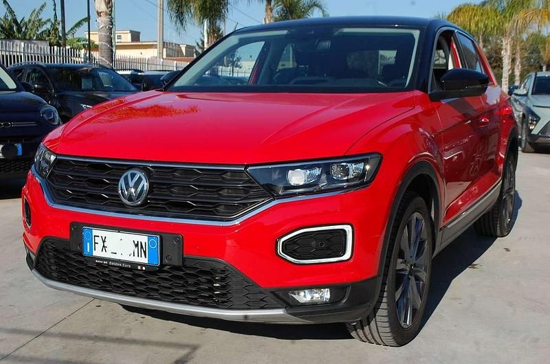Usata VW T-Roc Advance 150 CV (110 kW) 2019 Rosso SUV