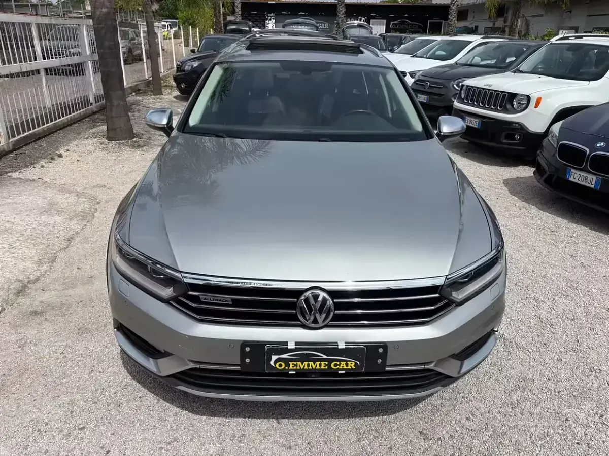Usata VW Passat Alltrack 190 CV (139 kW) 2016 Grigio Station wagon