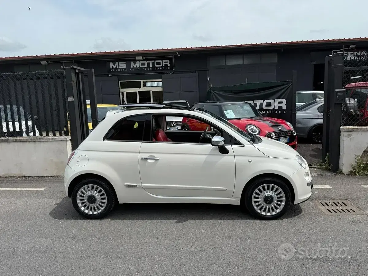 Usata Fiat 500 Lounge 95 CV (69 kW) 2011 Bianco Utilitaria