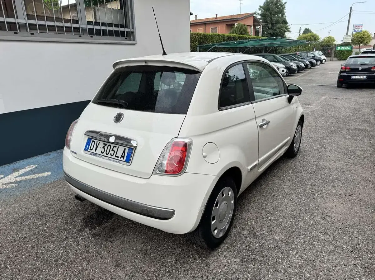 Usata Fiat 500 Lounge 69 CV (50 kW) 2009 Bianco Cabrio