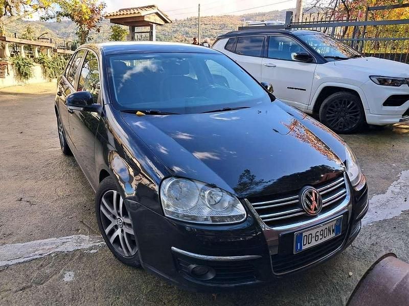 Begagnad VW Jetta 131 HK (96 kW) 2003