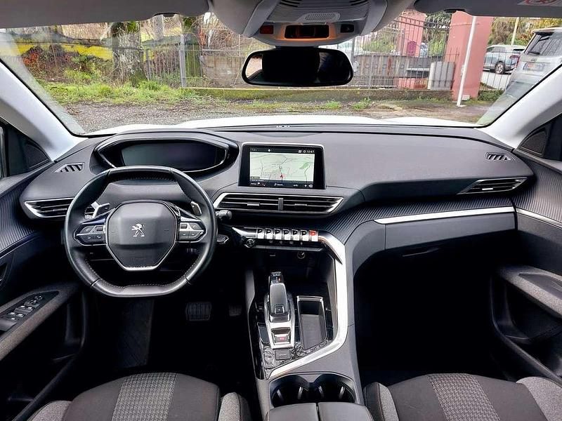 Usata Peugeot 3008 Business-Line 131 CV (96 kW) 2020 Bianco SUV