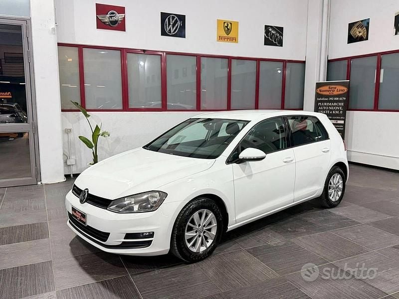 Usata VW Golf VII 105 CV (77 kW) 2015 Bianco Berlina