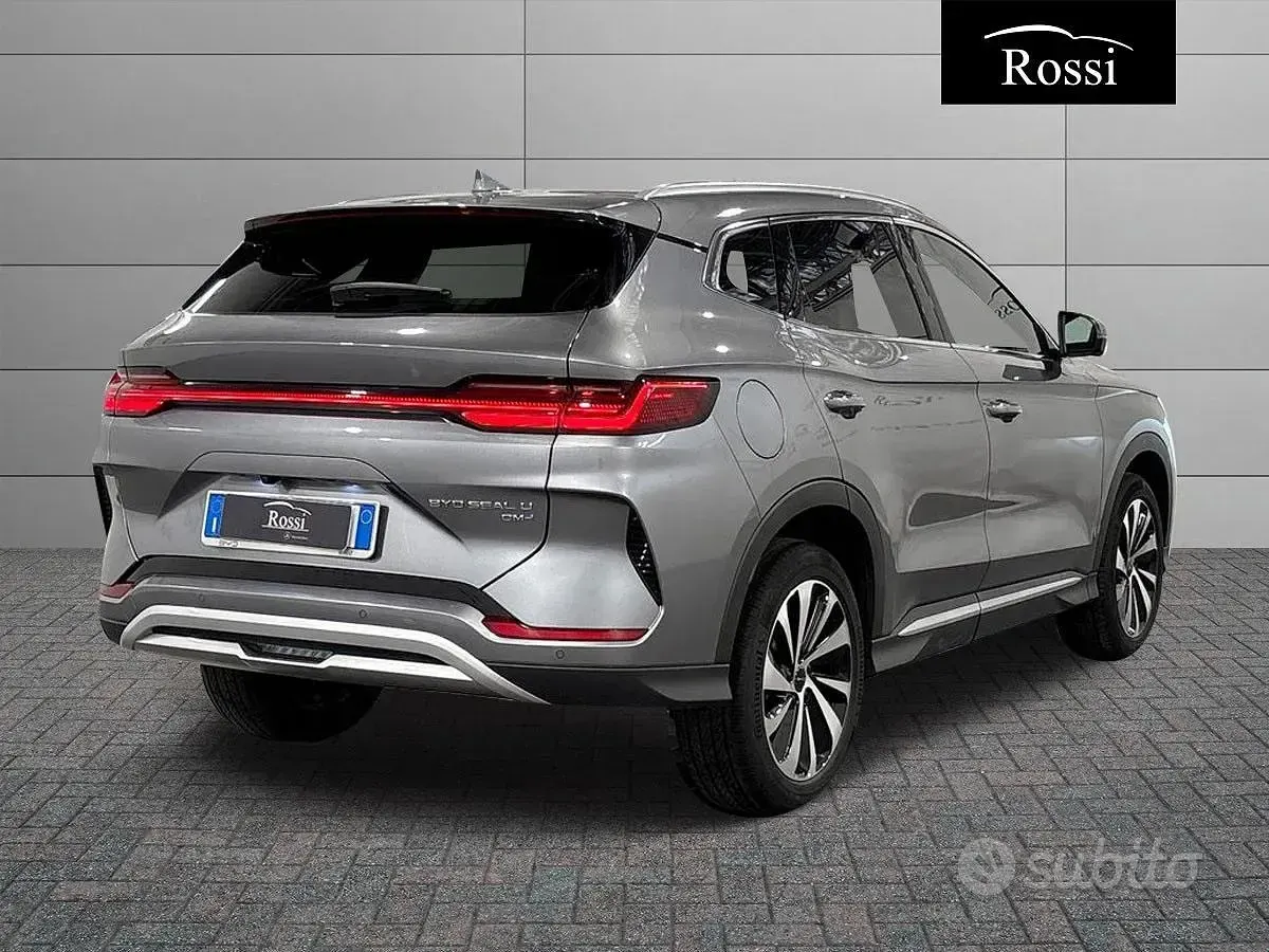 Usata BYD Seal U 98 CV (72 kW) 2025 Grigio SUV