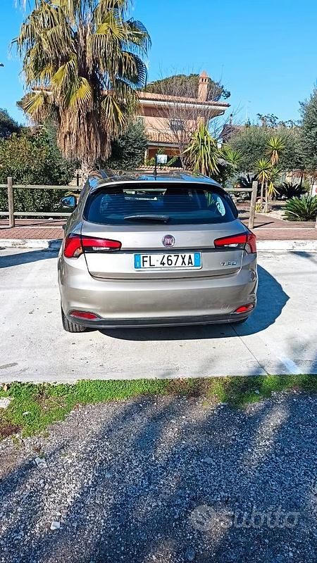 Usata Fiat Tipo 120 CV (88 kW) 2017 Berlina