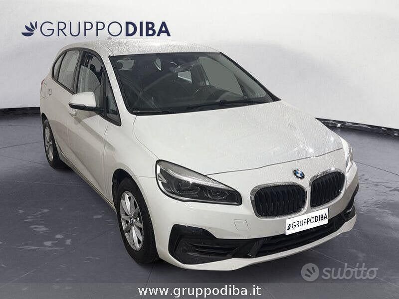 Usata BMW 216 Efficient Dynamics 116 CV (85 kW) 2021 Bianco Station wagon