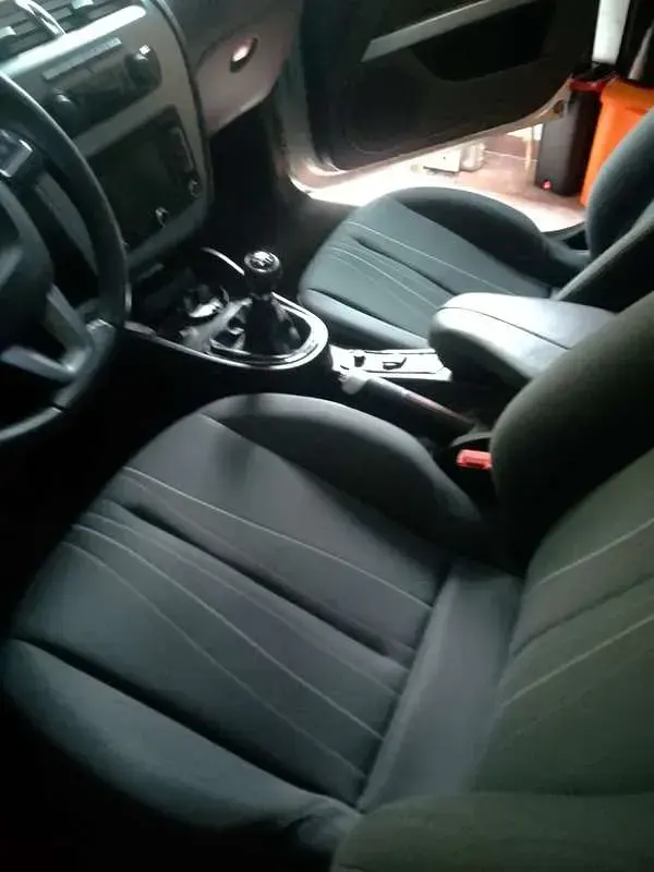 Usata Seat Leon Copa 105 CV (77 kW) 2011 Grigio Utilitaria