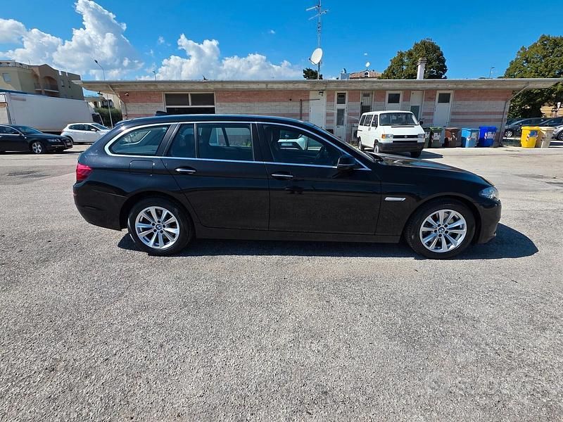 Usata BMW 525 M Sport 218 CV (160 kW) 2015 Nero Station wagon