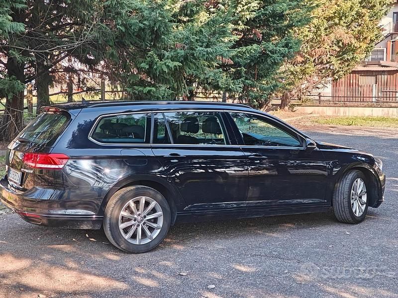 Usata VW Passat 150 CV (110 kW) 2017 Nero Station wagon