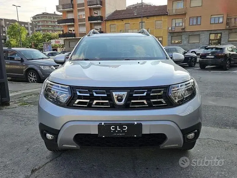 Usata Dacia Duster Prestige 101 CV (74 kW) 2022 Grigio SUV