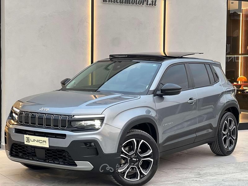 Usata Jeep Avenger Summit 101 CV (74 kW) 2024 Grigio SUV