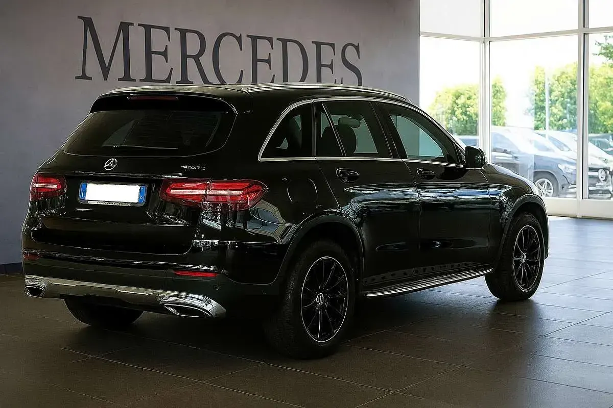 Usata Mercedes GLC250 204 CV (150 kW) 2016 SUV