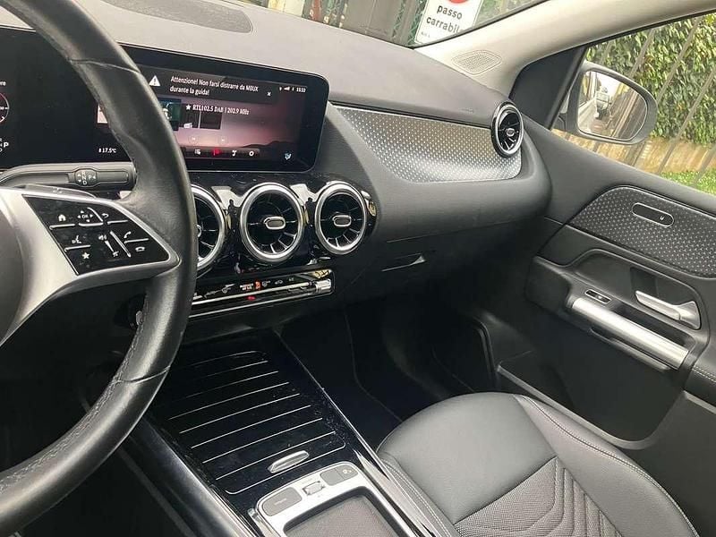 Usata Mercedes B180 Executive 136 CV (100 kW) 2023 Bianco Utilitaria