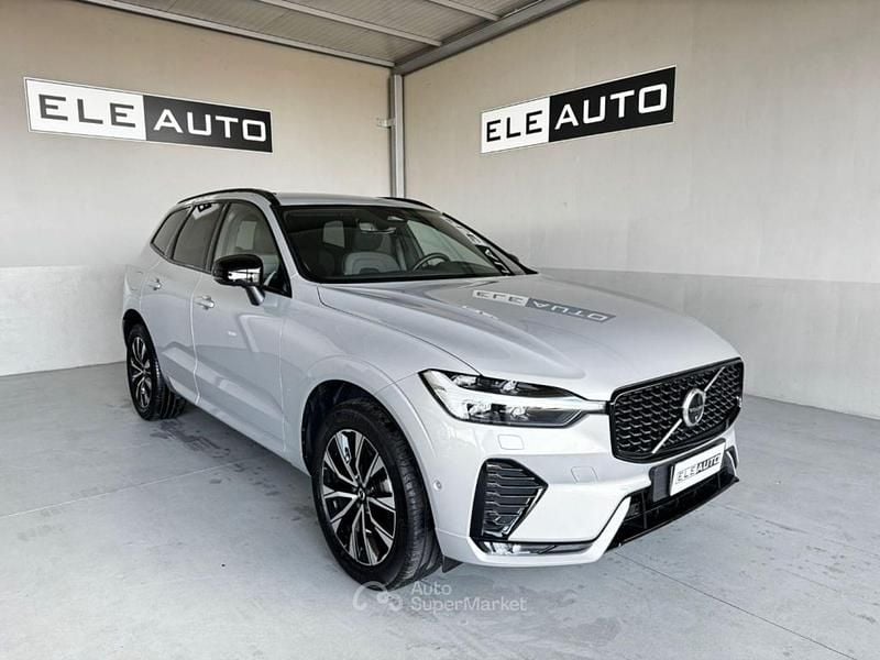 Usata Volvo XC60 Plus 250 CV (183 kW) 2025 Grigio SUV