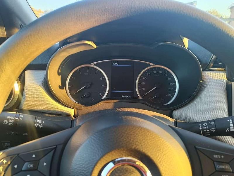 Usata Nissan Micra Acenta 98 CV (72 kW) 2019 Nero Berlina