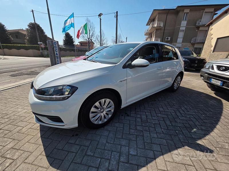 Usata VW Golf VII Executive 110 CV (80 kW) 2018 Bianco Berlina