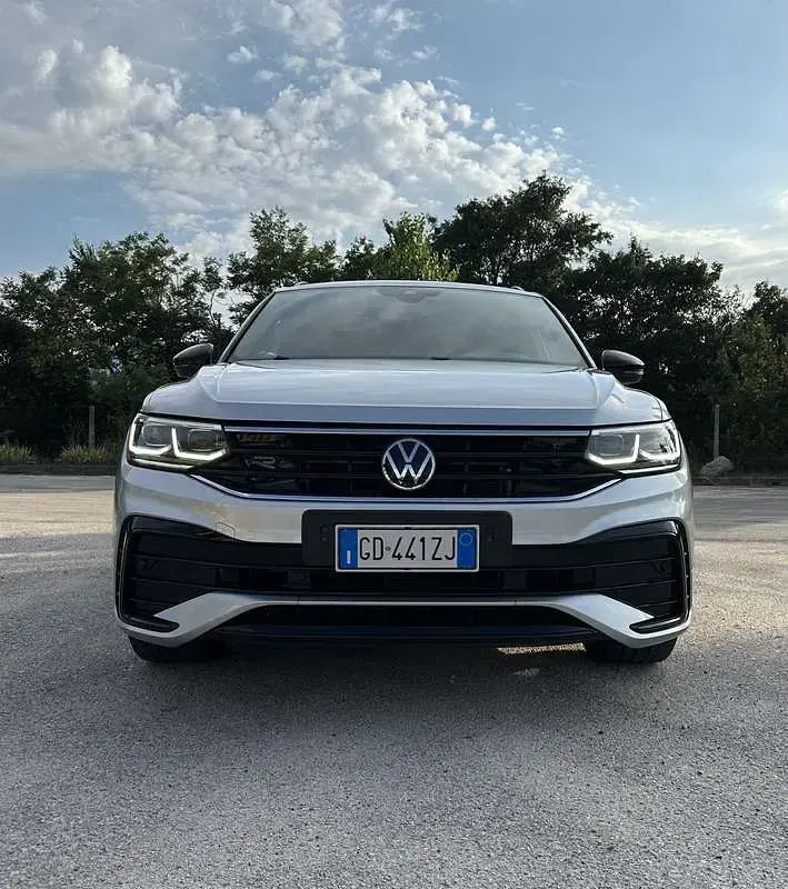 Usata VW Tiguan R-line 150 CV (110 kW) 2021 SUV